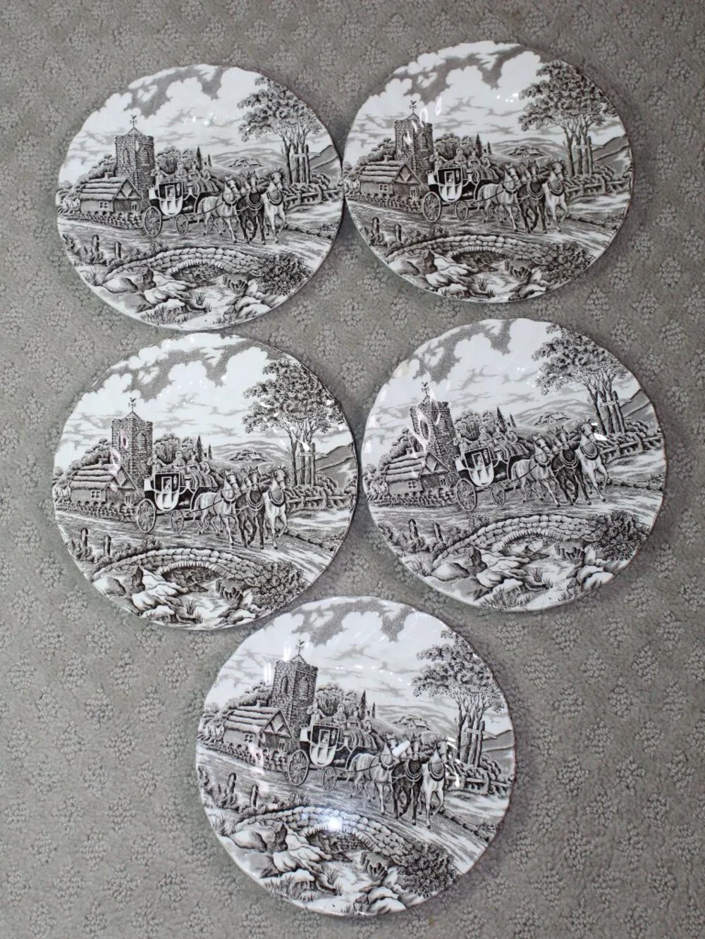Set of 5 Royal Mail Staffordshire Ware Brown & White 6.75